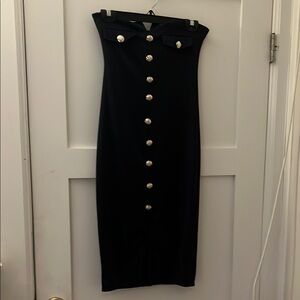 Elegant Black Midi Dress with Button Accents